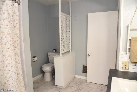 125 Mohican Avenue Orrville OH 44667
