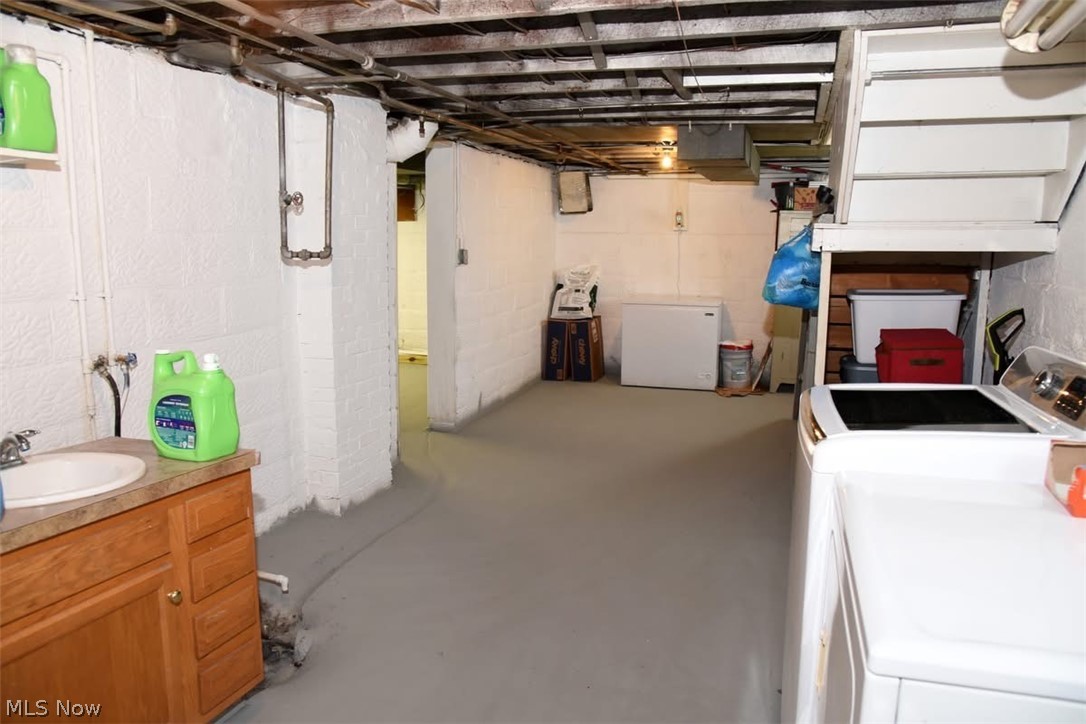 125 Mohican Avenue Orrville OH 44667
