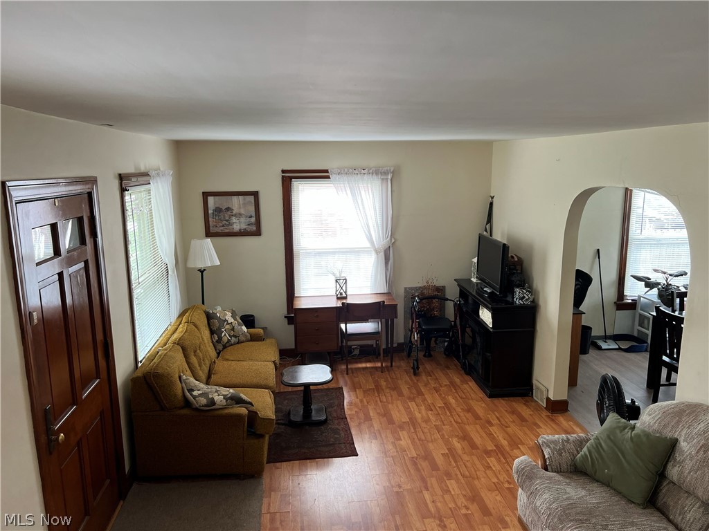 659 Buffalo Street Conneaut OH 44030