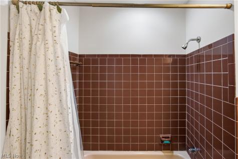 5801 Glad Boulevard Kent OH 44240