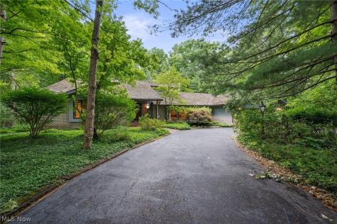 38500 Chagrin Boulevard Moreland Hills OH 44022