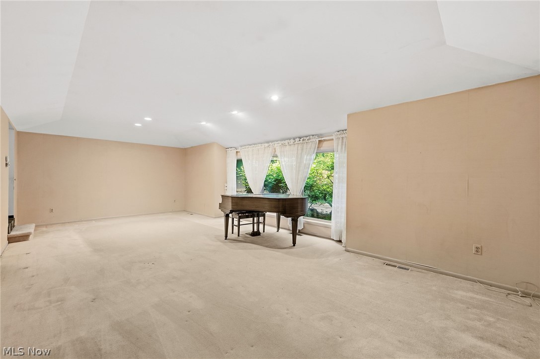 38500 Chagrin Boulevard Moreland Hills OH 44022