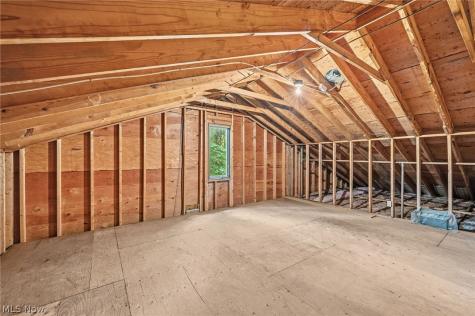 38500 Chagrin Boulevard Moreland Hills OH 44022