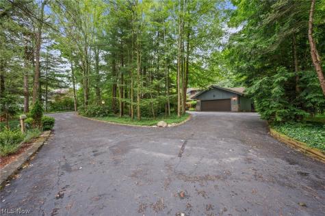 38500 Chagrin Boulevard Moreland Hills OH 44022
