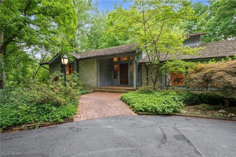 38500 Chagrin Boulevard Moreland Hills OH 44022