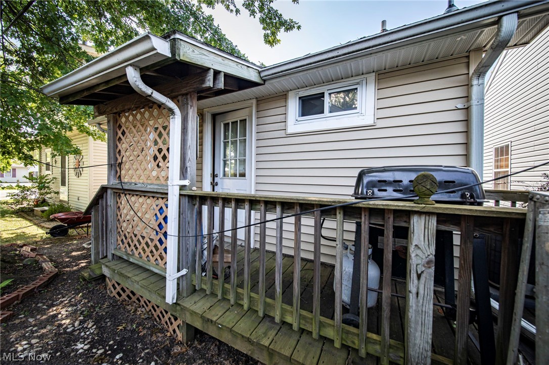 35 Billow Beach Ashtabula OH 44004