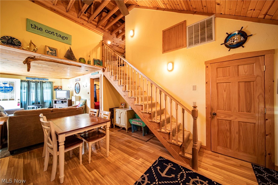 35 Billow Beach Ashtabula OH 44004