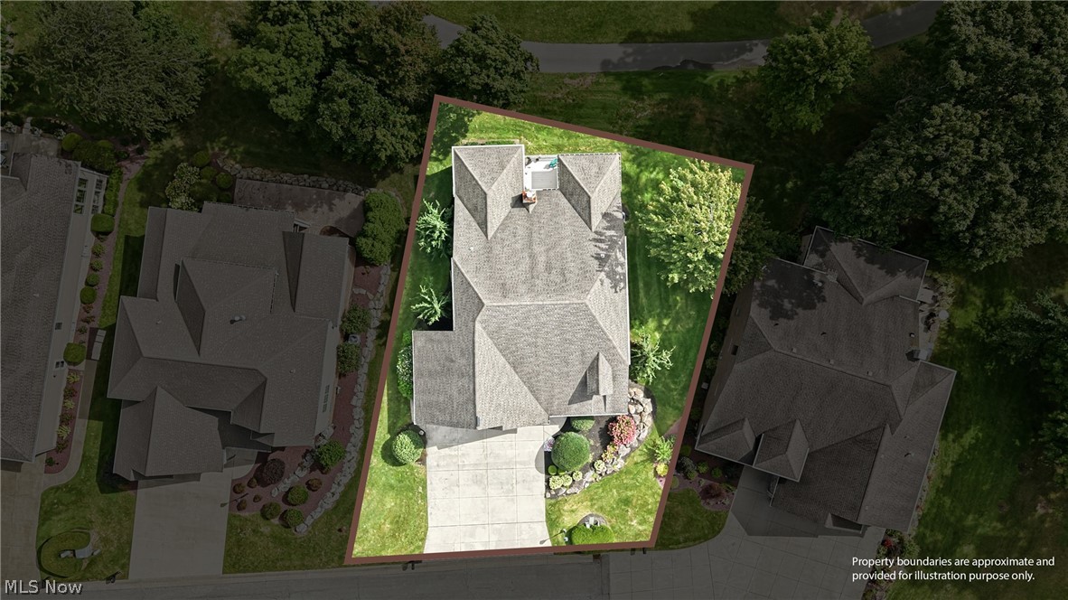 7563 Highbury Pointe Canfield OH 44406