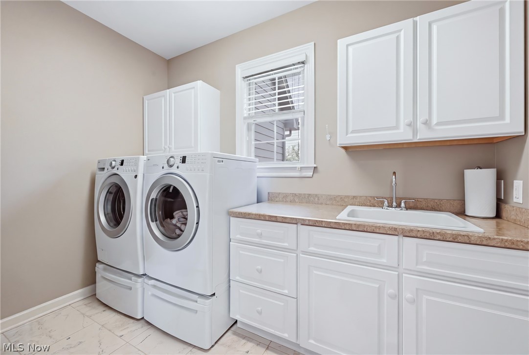 7563 Highbury Pointe Canfield OH 44406
