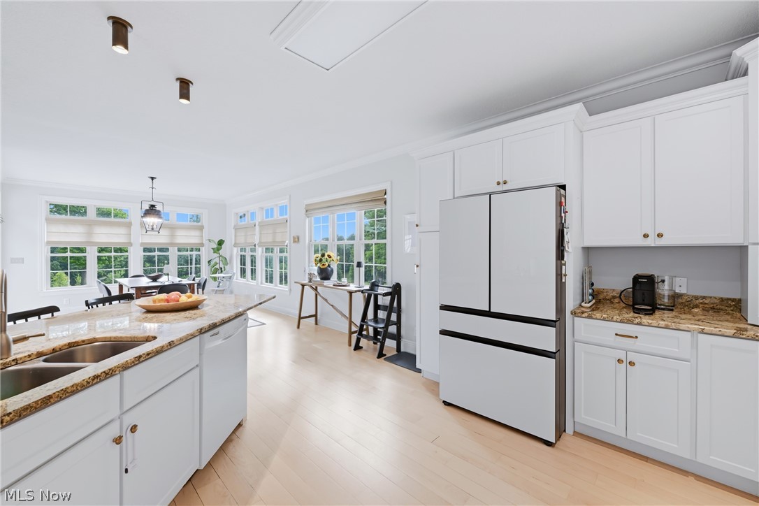 7563 Highbury Pointe Canfield OH 44406