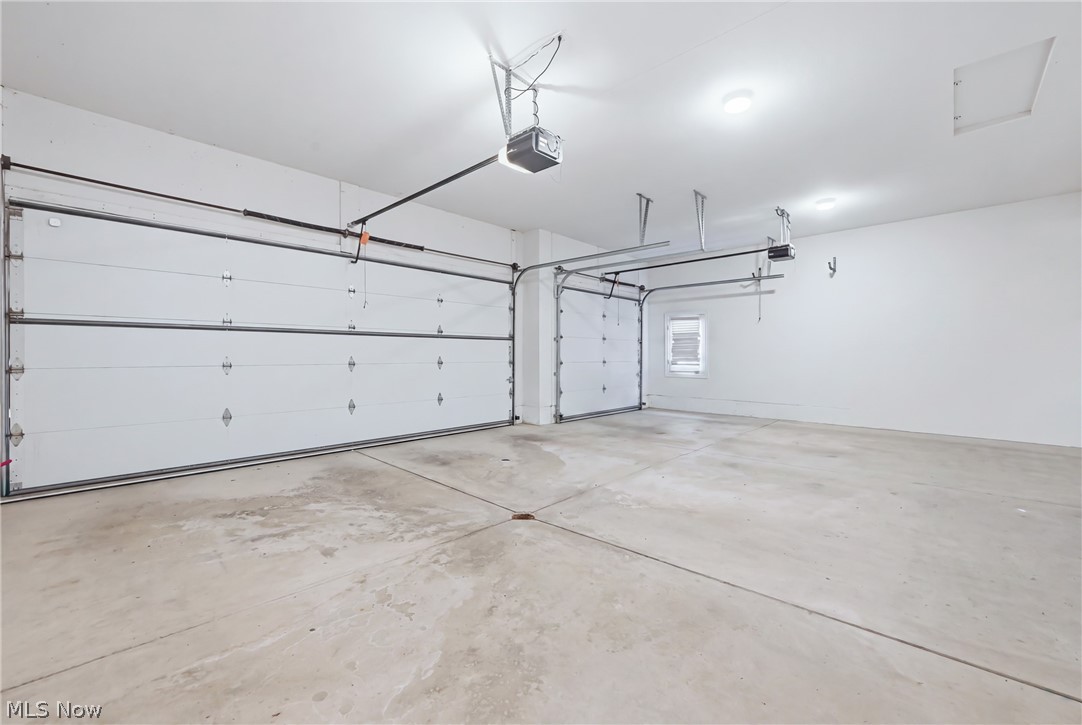 7563 Highbury Pointe Canfield OH 44406