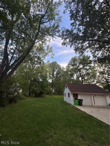 13210 Mccracken Road Garfield Heights OH 44125
