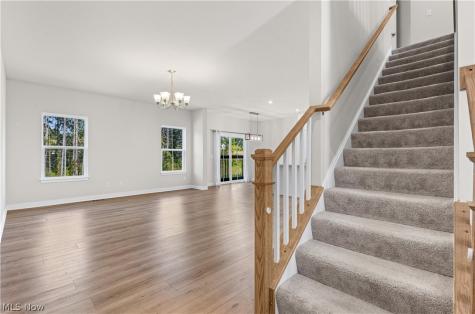 131 Pine Avenue Peninsula OH 44264