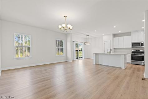 131 Pine Avenue Peninsula OH 44264
