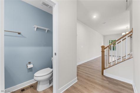 131 Pine Avenue Peninsula OH 44264