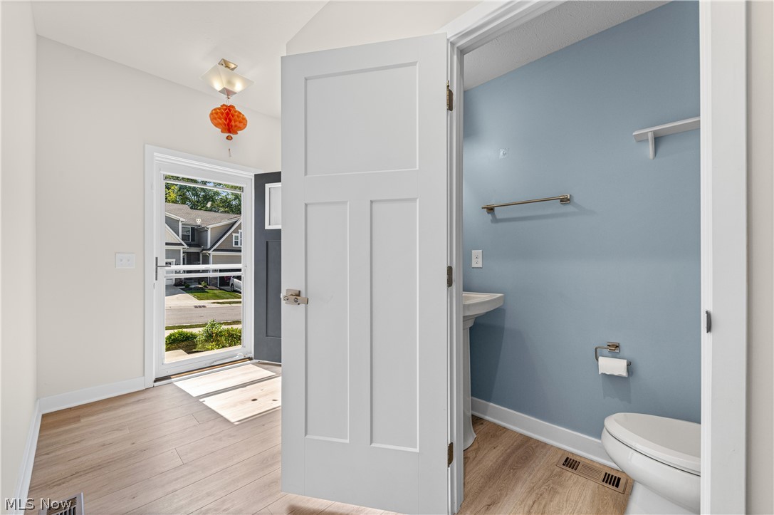 131 Pine Avenue Peninsula OH 44264