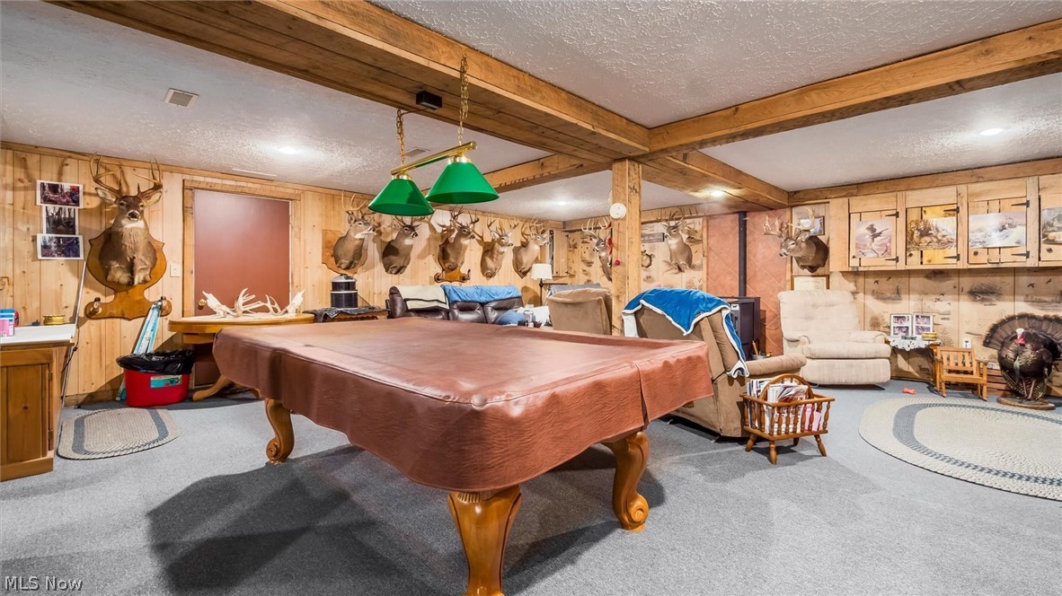 2038 Oldtown Valley Road SE New Philadelphia OH 44663
