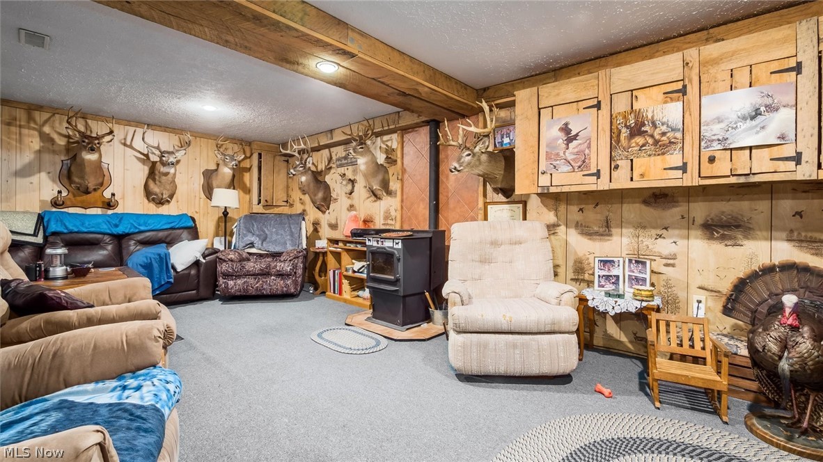 2038 Oldtown Valley Road SE New Philadelphia OH 44663