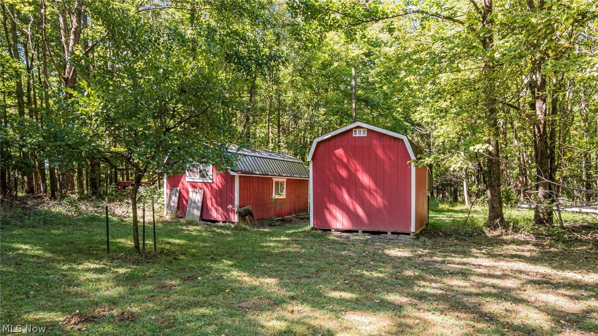 2038 Oldtown Valley Road SE New Philadelphia OH 44663