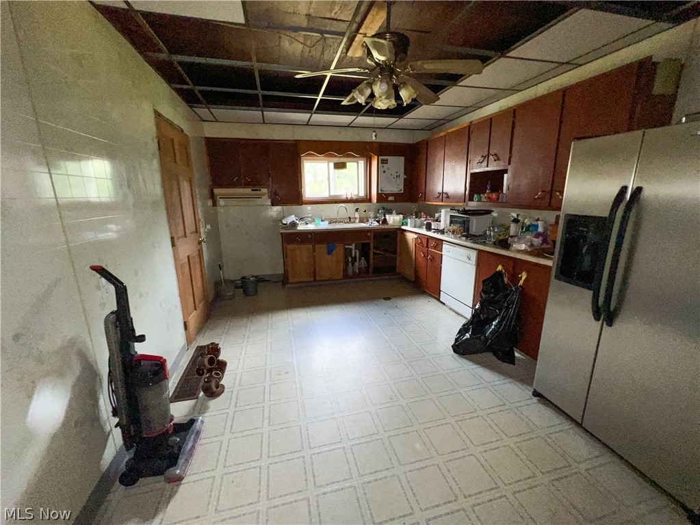 14614 E Liverpool Road East Liverpool OH 43920