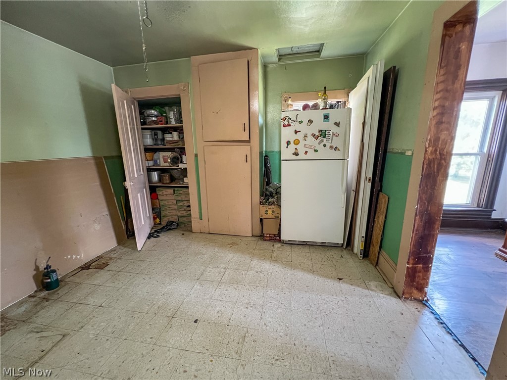 14614 E Liverpool Road East Liverpool OH 43920