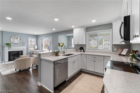 400 Elmwood Road Bay Village OH 44140