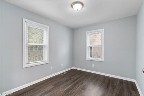 400 Elmwood Road Bay Village OH 44140
