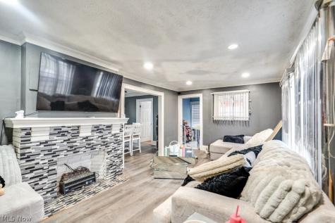 3130 E Overlook Road Cleveland Heights OH 44118