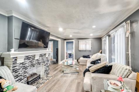 3130 E Overlook Road Cleveland Heights OH 44118