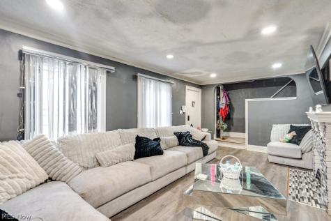 3130 E Overlook Road Cleveland Heights OH 44118