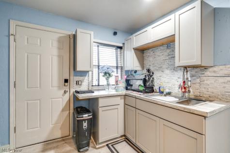 3130 E Overlook Road Cleveland Heights OH 44118