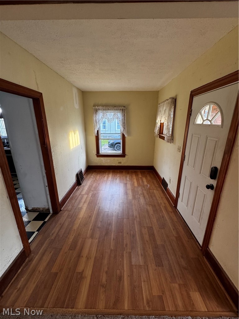 984 Sandusky Street Conneaut OH 44030
