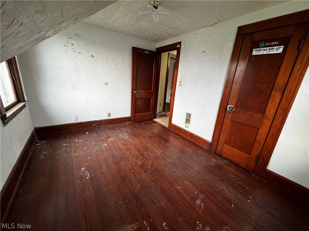 984 Sandusky Street Conneaut OH 44030