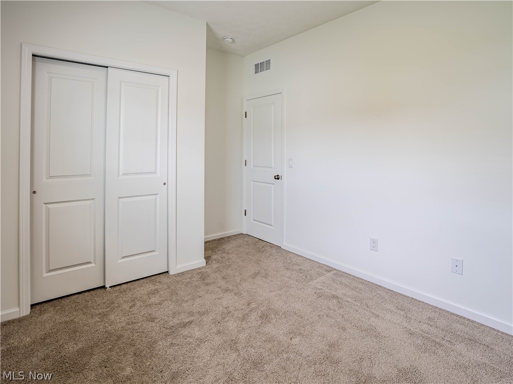 421 River Run Drive Elyria OH 44035