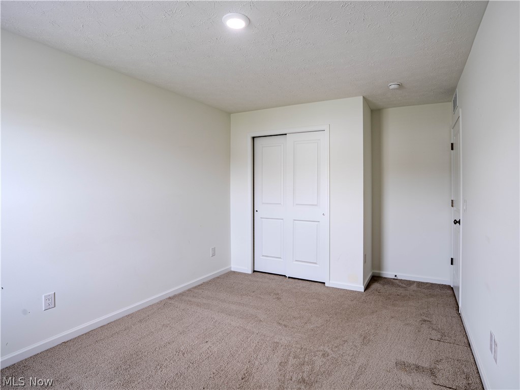 421 River Run Drive Elyria OH 44035