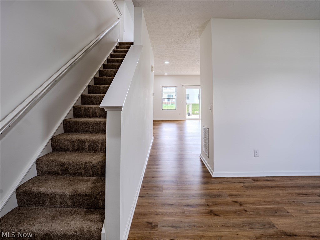421 River Run Drive Elyria OH 44035