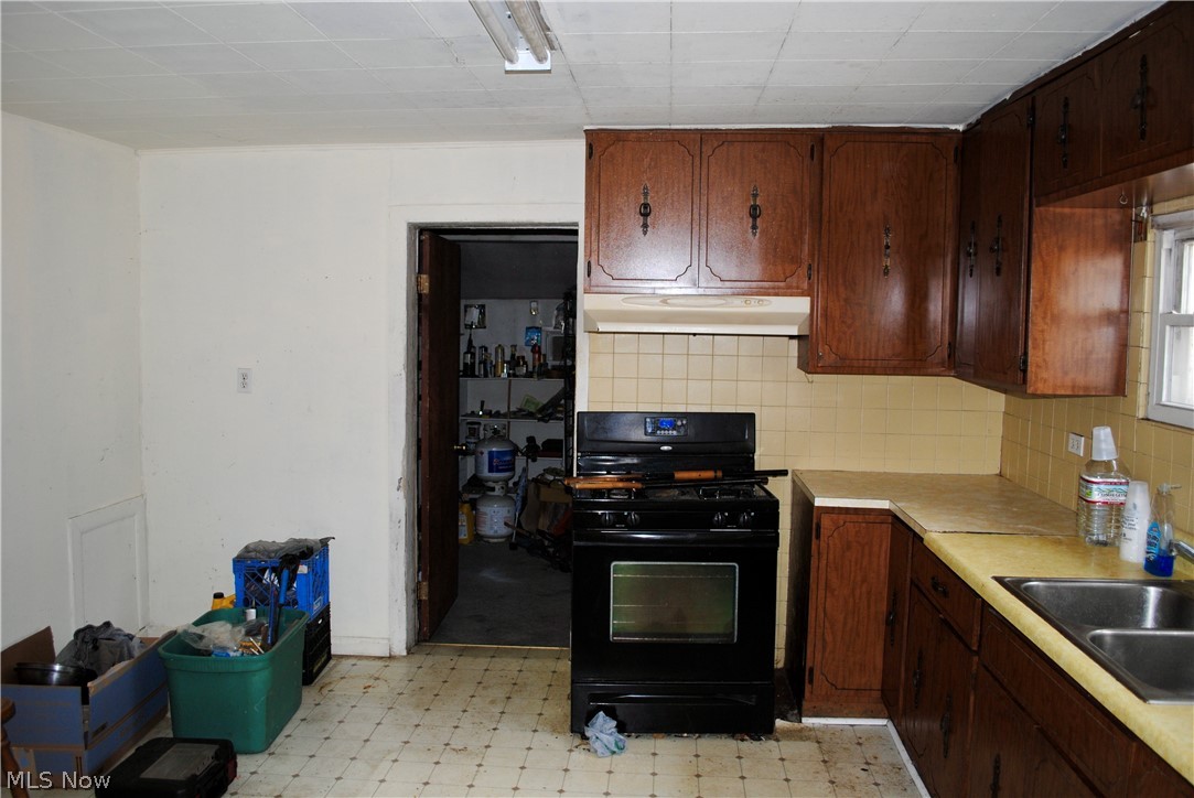 3172 W 50th Street Cleveland OH 44102