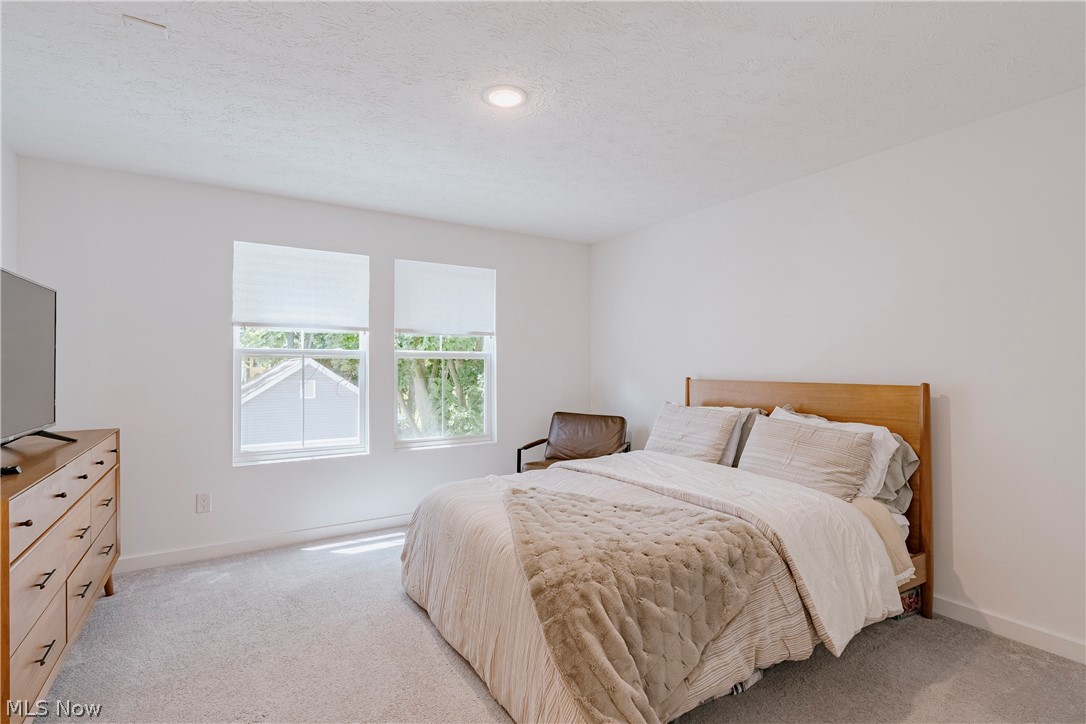 434 Douglas Street Akron OH 44307
