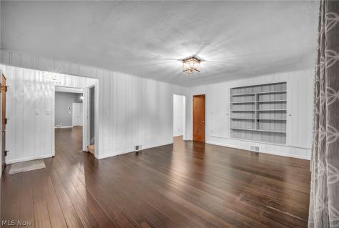 10906 Fitzwater Road Brecksville OH 44141