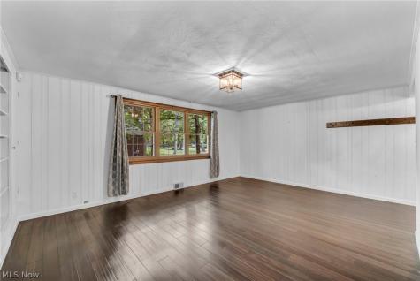 10906 Fitzwater Road Brecksville OH 44141