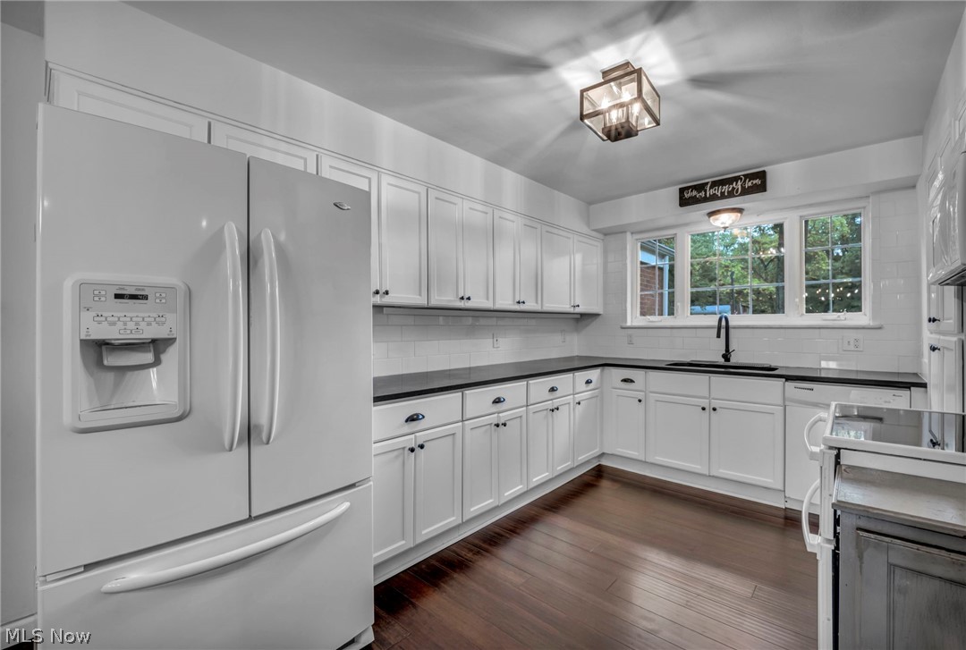 10906 Fitzwater Road Brecksville OH 44141