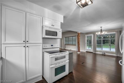 10906 Fitzwater Road Brecksville OH 44141