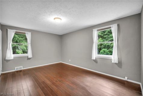 10906 Fitzwater Road Brecksville OH 44141