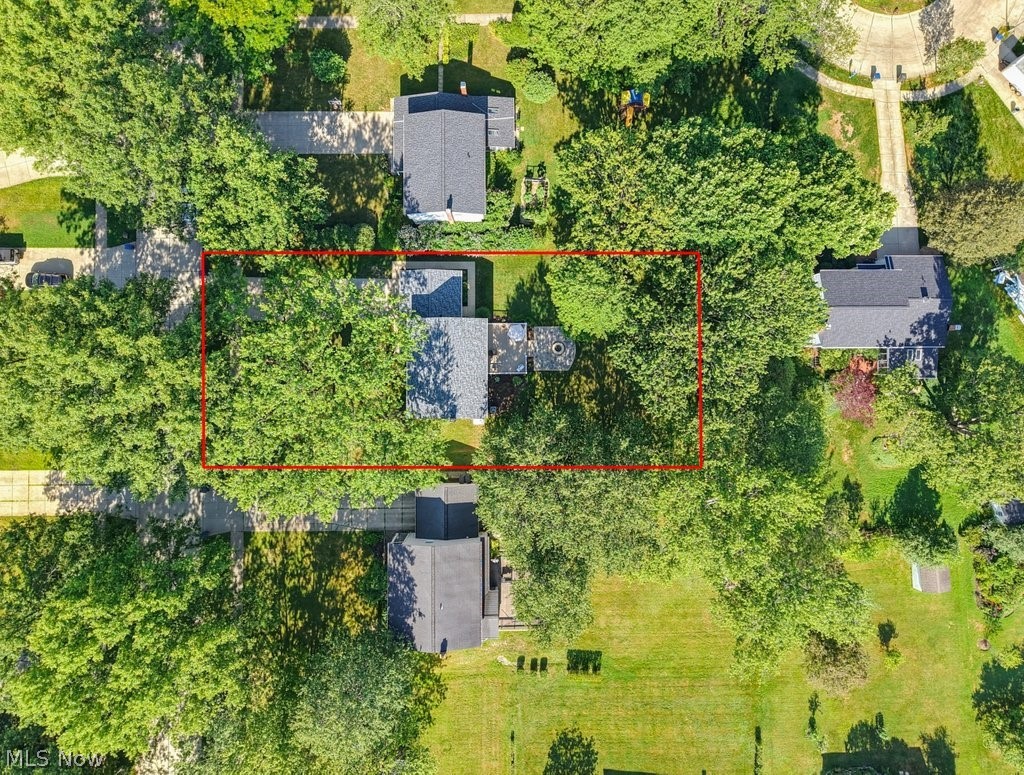 33445 Coachman Lane Solon OH 44139