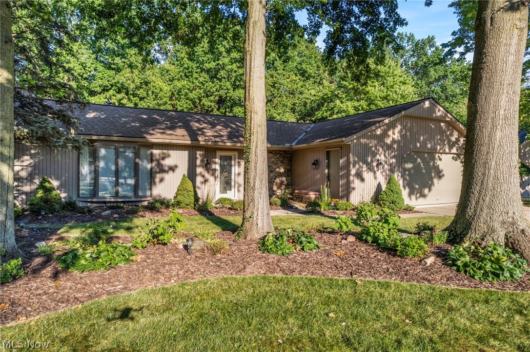 9249 Barton Drive Strongsville OH 44149