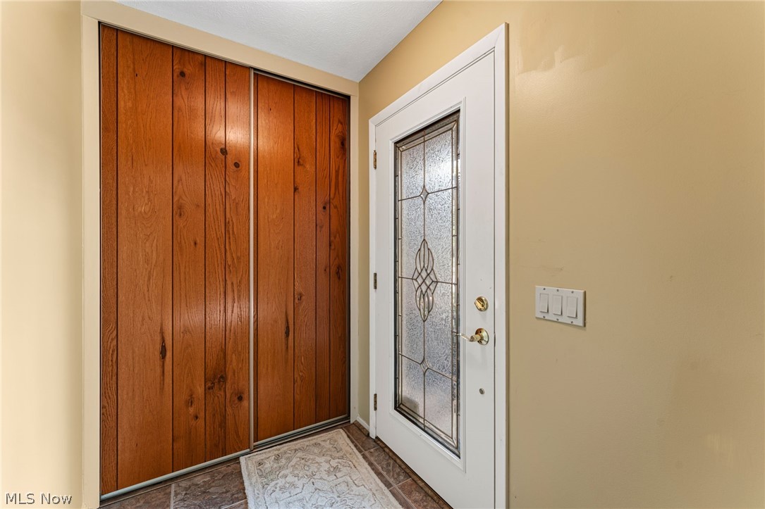 9249 Barton Drive Strongsville OH 44149