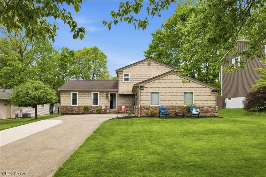 488 Woodlake Drive Medina OH 44256