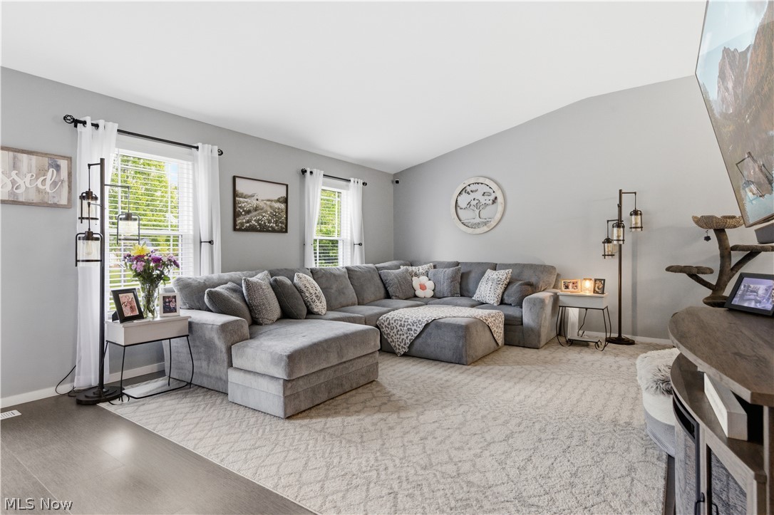 488 Woodlake Drive Medina OH 44256