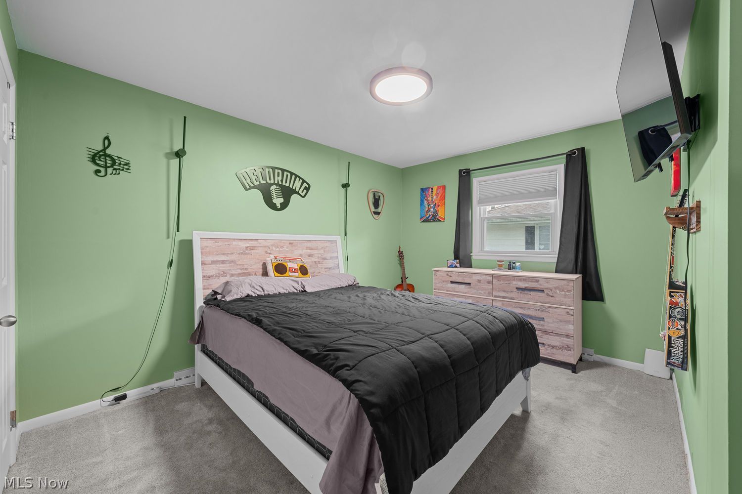 391 Park Avenue Chardon OH 44024