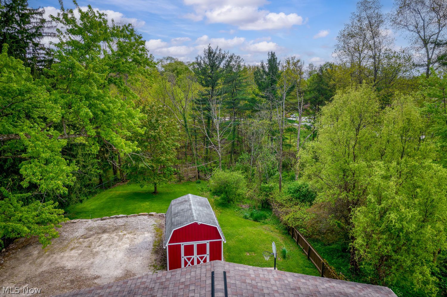391 Park Avenue Chardon OH 44024
